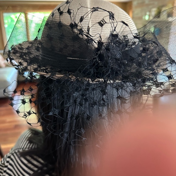 Vintage “Ruth Alan Designs” Hat - great Condition - Picture 8 of 14
